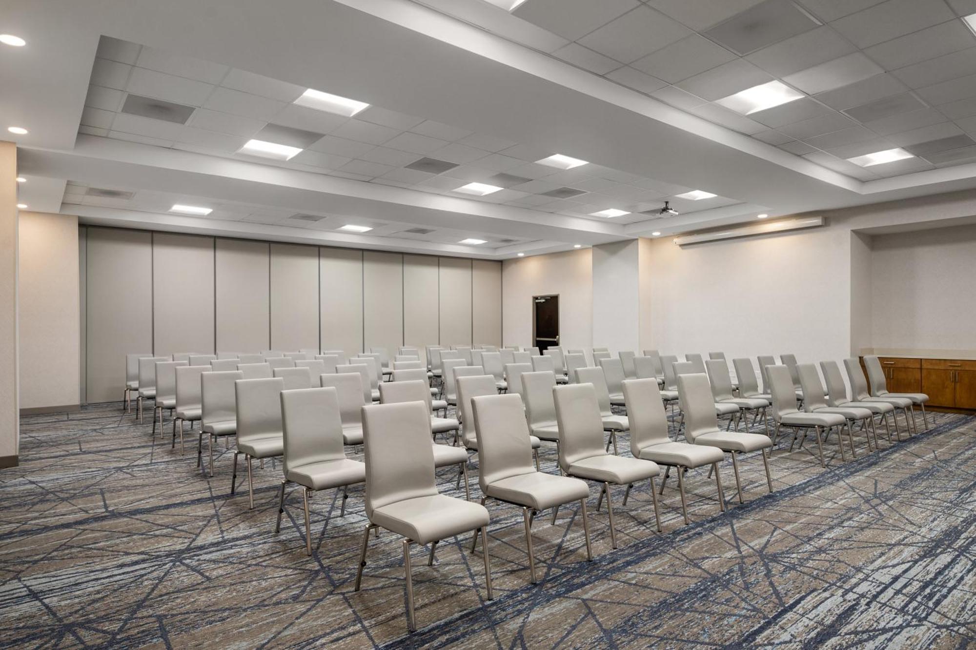 Holiday Inn Express Richmond By Ihg Eksteriør bilde