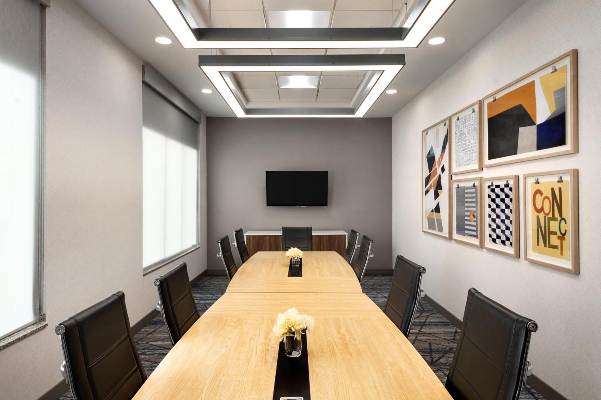 Holiday Inn Express Richmond By Ihg Eksteriør bilde