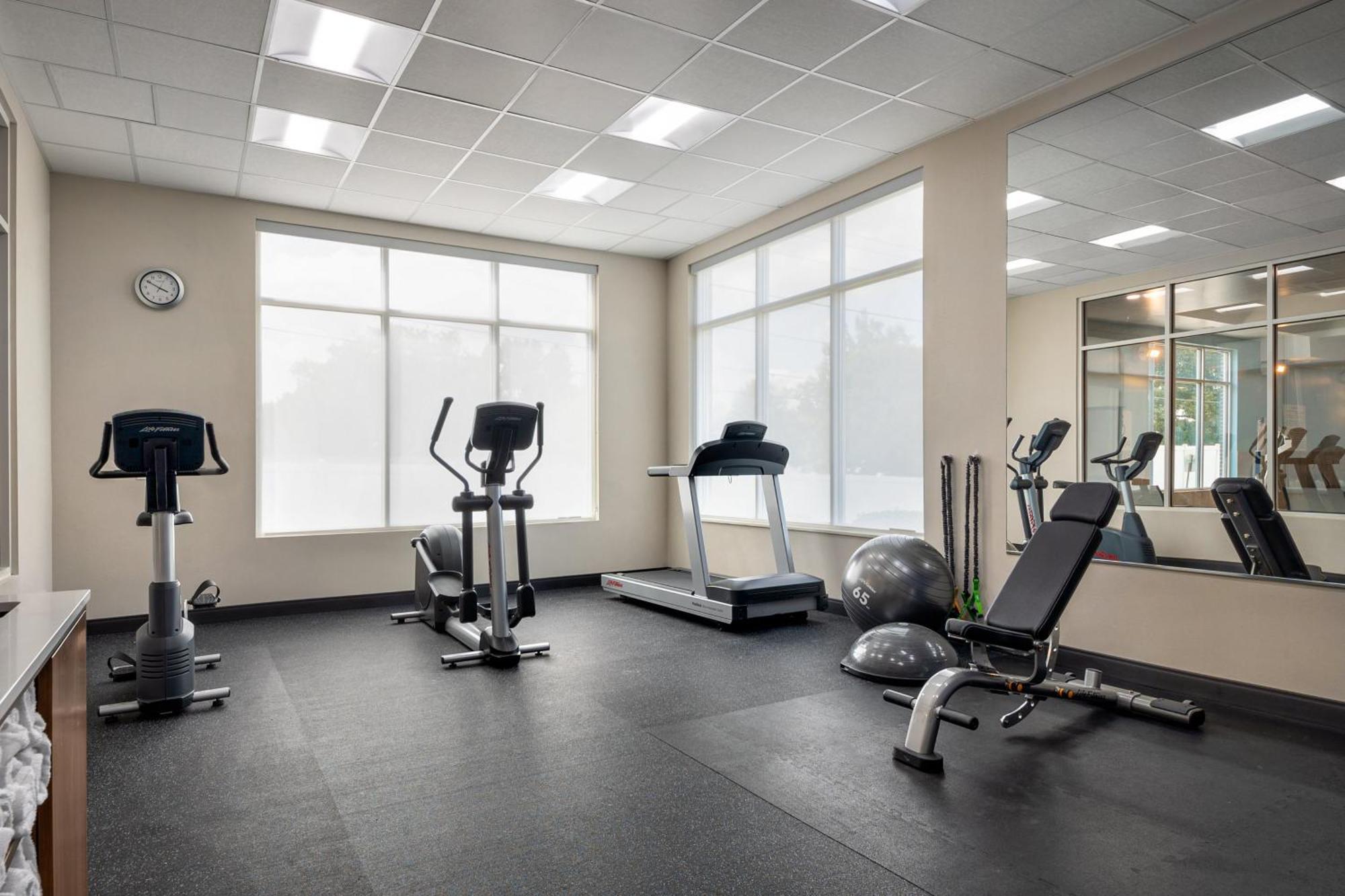 Holiday Inn Express Richmond By Ihg Eksteriør bilde