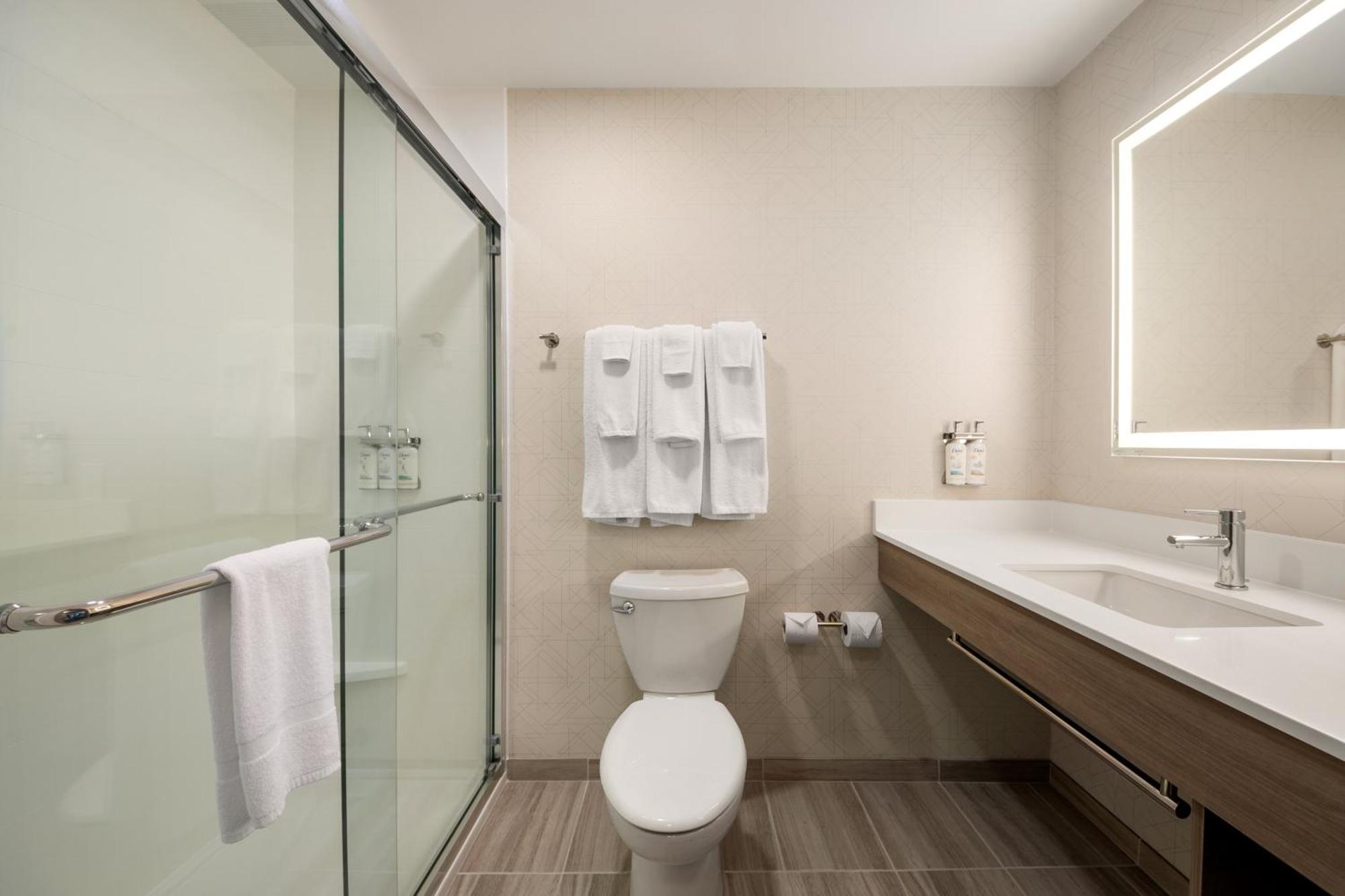 Holiday Inn Express Richmond By Ihg Eksteriør bilde