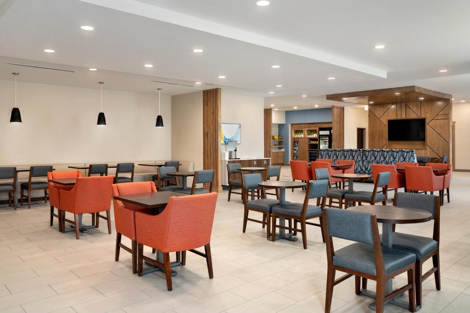 Holiday Inn Express Richmond By Ihg Eksteriør bilde
